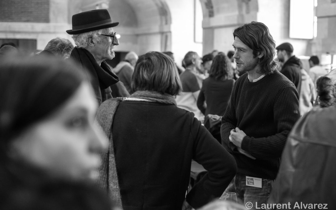 Le vigneron Damien Menut de Thésée pendant le salon des Vins du coin au château de Blois. Crédit photo : Laurent Alvarez pour les Vins du coin